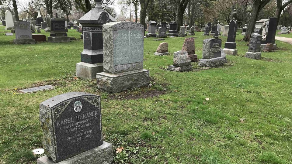 Český národní hřbitov v Chicagu založila česká krajanská komunita v roce 1877