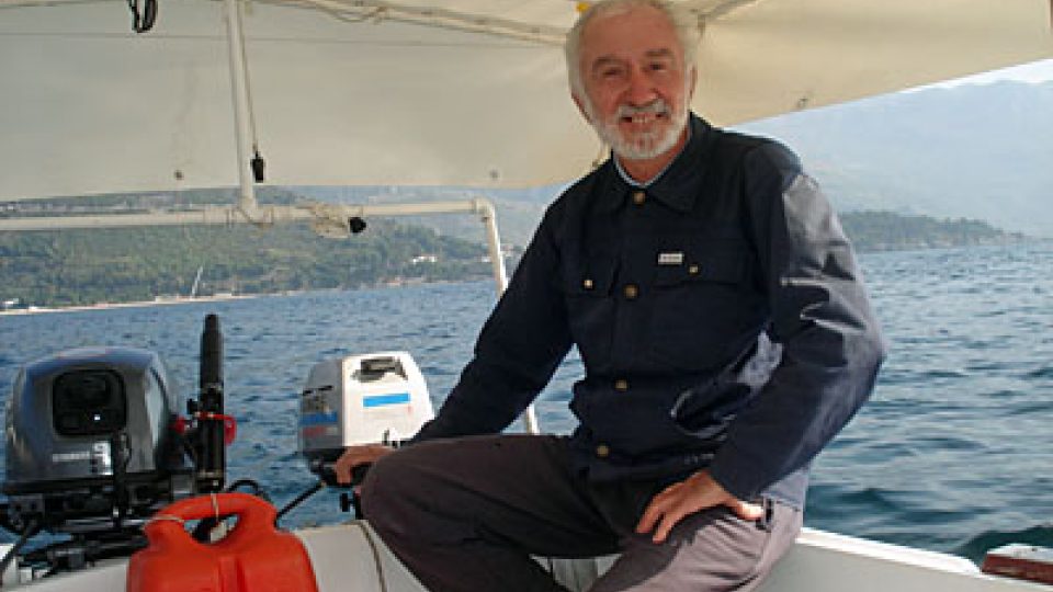 Námořník Branko na své loďce