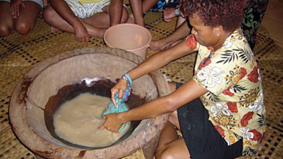 Výroba kavy na Fidži