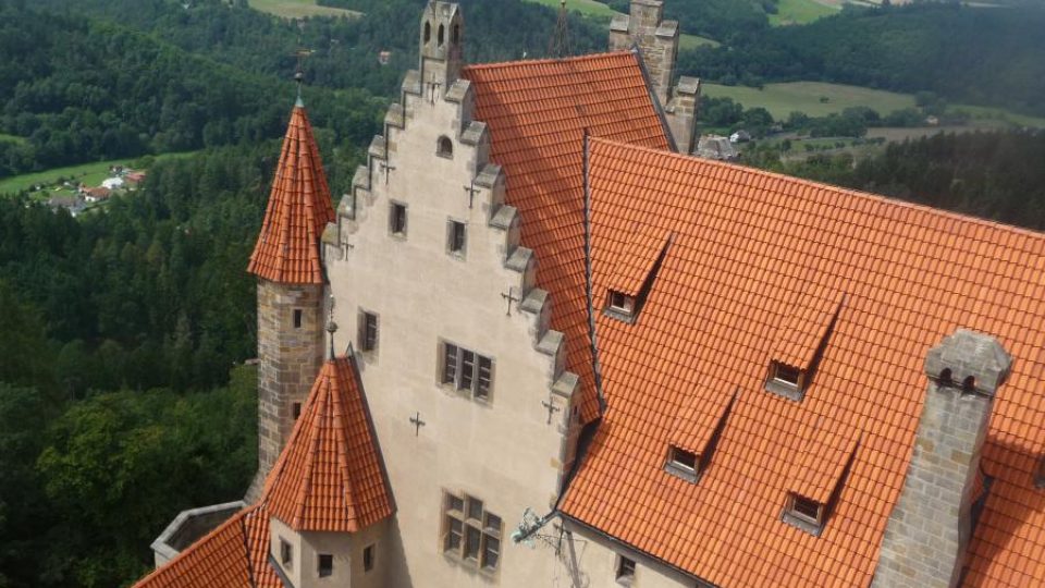 Z věže hradu Bouzov