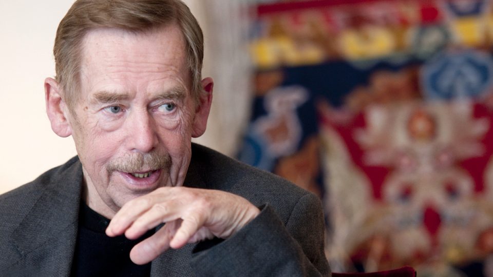Dramatik Václav Havel si vyzkoušel i režisérskou profesi
