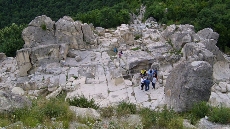 Thrákové byly vyspělým starověkým národem. Skalní město Perperikon v bulharském pohoří Rodopy patří k nejzachovalejším stopám jejich kultury