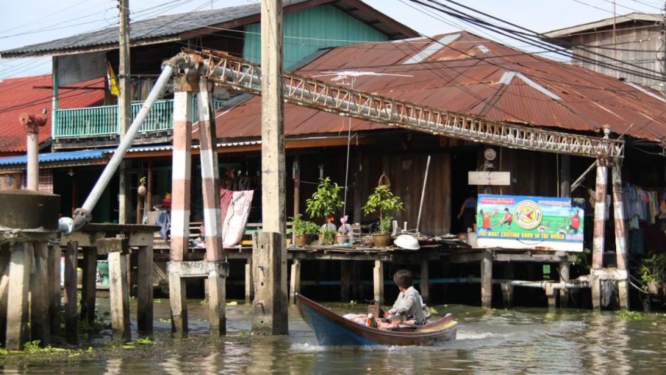 Život na vodě k Thajsku neodmyslitelně patří