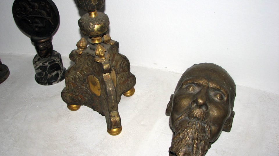 Ukázkové předměty v domě Josipa Plečnika