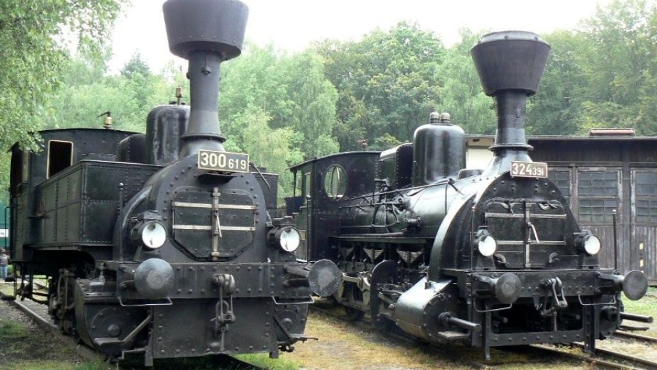 V železničním muzeu v Lužné jsou k vidění parní lokomotivy všech velikostí