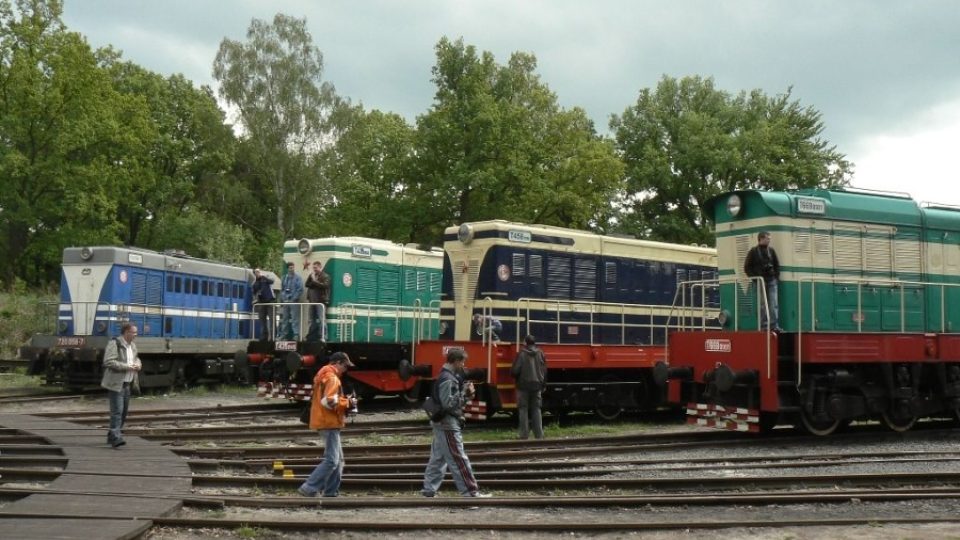 Mezi historické exponáty železničního muzea v Lužné dnes patří i motorové lokomotivy, které si ještě mnozí pamatují v plném provozu