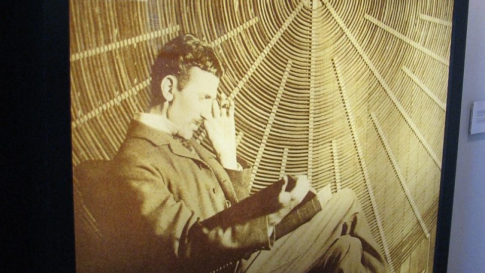 Nikola Tesla, geniální vynálezce, trpěl obsedantně-kompulzívní poruchou