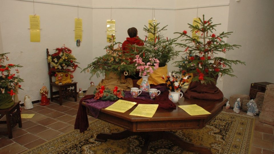 Výstava Vánoce u sousedů v Muzeu Podblanicka