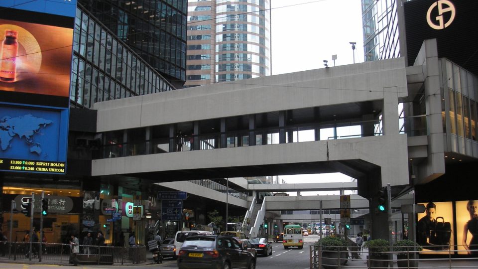 Za skvělou dopravní síť mohou Hongkongčané a návštěvníci města děkovat především Britům