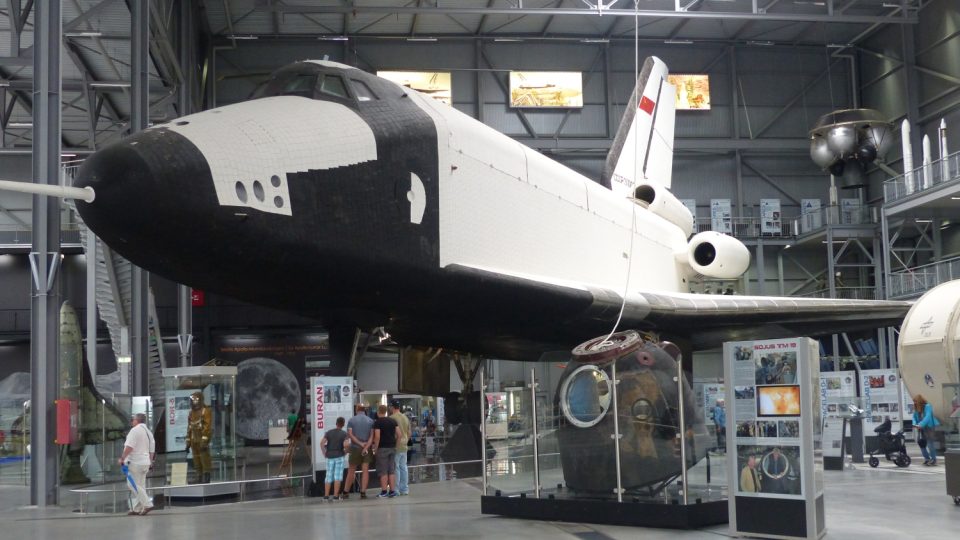 Největší atrakcí expozice ve Špýru je sovětský raketoplán Buran. Bohužel se na orbit dostal jen krátce