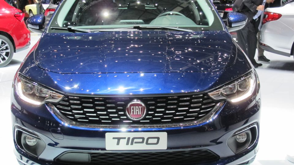 Fiat Tipo Combi přná maska