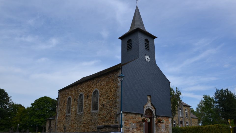 Kostel v Bruly-de-Pesche
