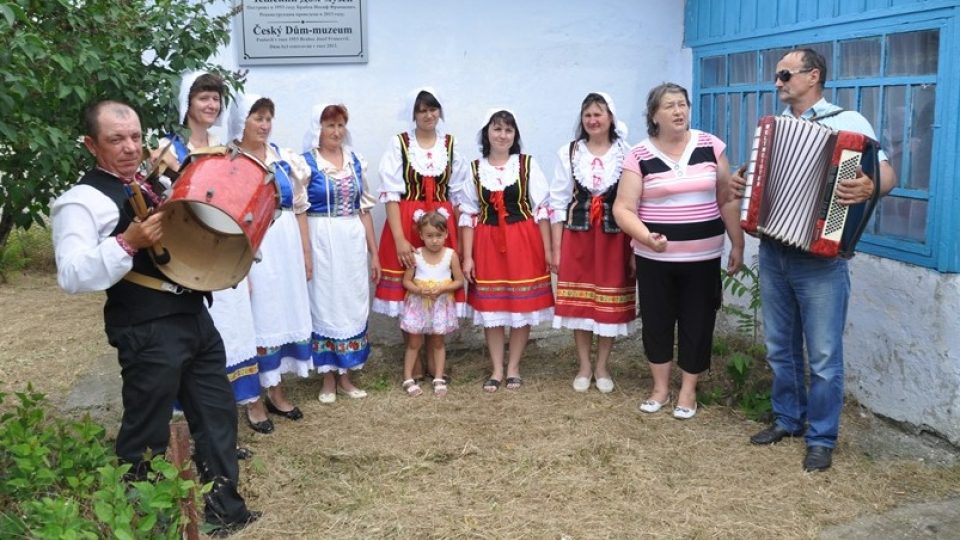 Někdejší krajanský soubor v obci Lobanovo na Krymu