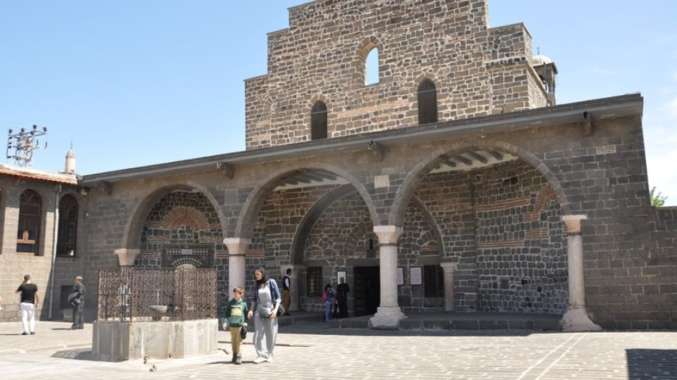 Křesťanský chrám v Diyarbakiru