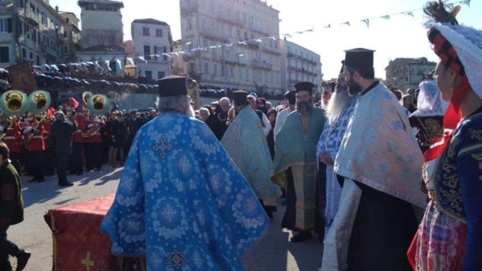 Svátek Theofanie v Kerkyře na Korfu definitivně ukončuje řecké Vánoce