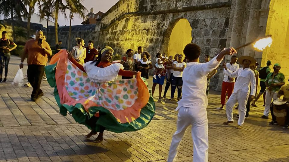 Tanečníci v Cartageně, pastva pro oči