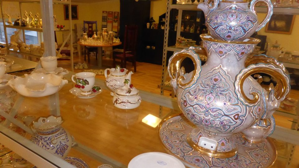 Porcelánové nádobí, postavičky či vázy  se těšily obrovské oblibě jak v carském, tak i v sovětském Rusku