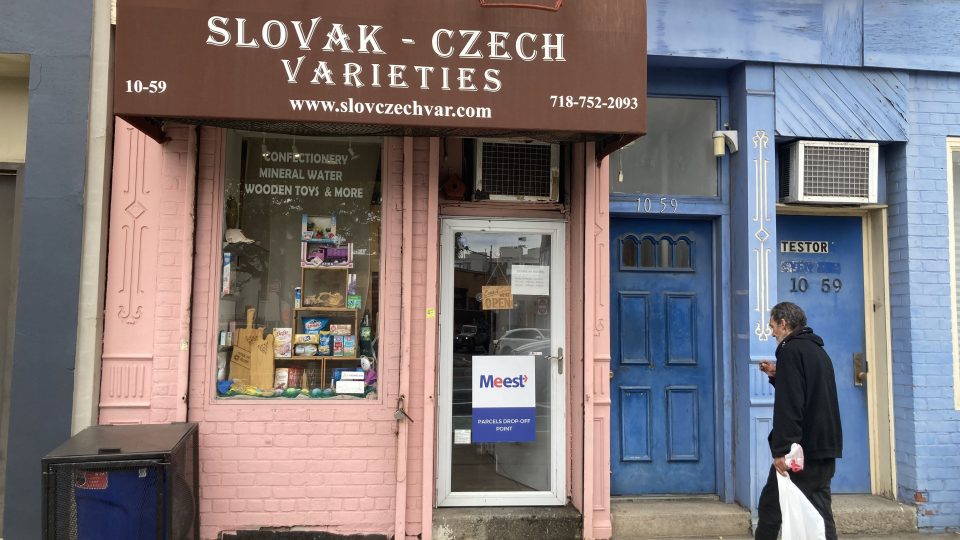 Obchod Slovak-Czech Varieties najdete v newyorském Queensu, Jackson Street 10-59