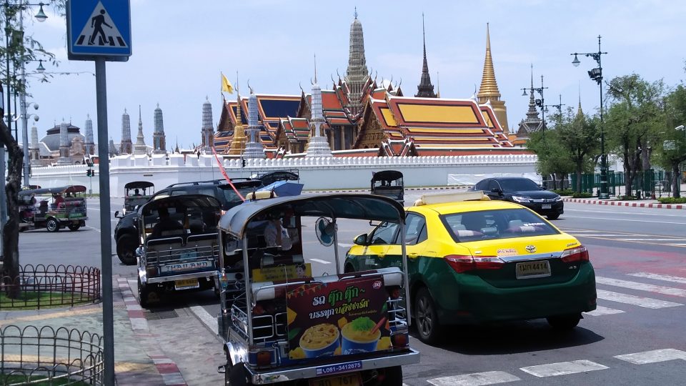 Jindy plné památky a přímořská centra letos o Songkranu zejí prázdotou