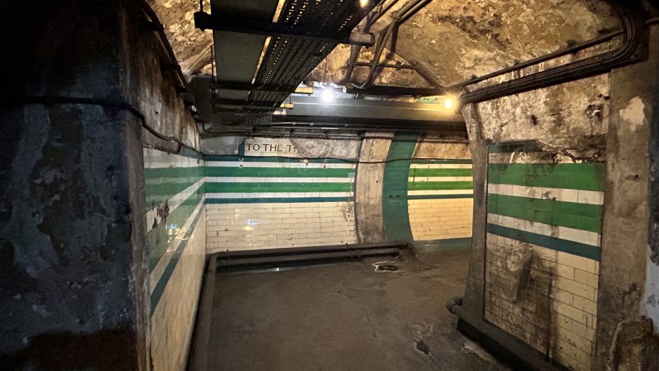 Zrušená stanice londýnského metra