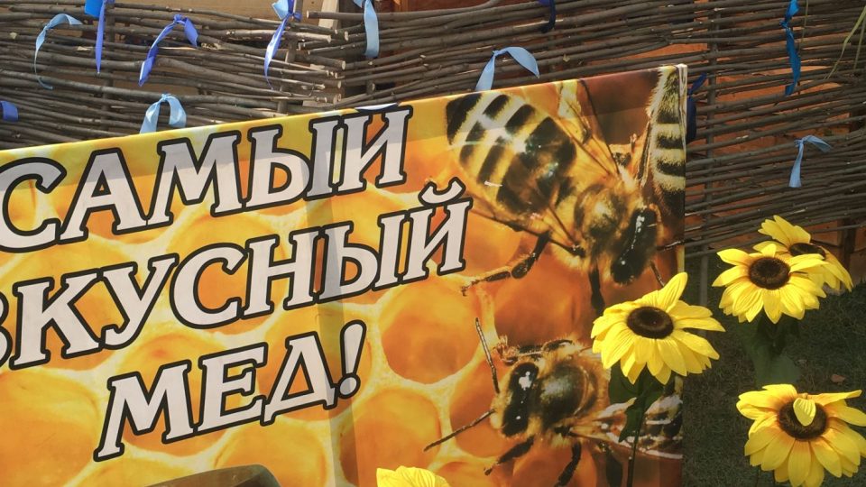A na jarmarku nesmí chybět ani výborný domácí med