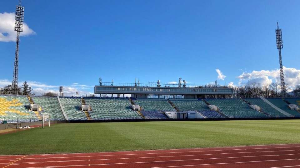 Stadion Vasila Levského - hřiště