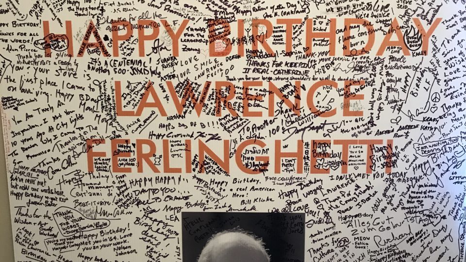 Lawrence Ferlinghetti oslavil letos na jaře 100. narozeniny