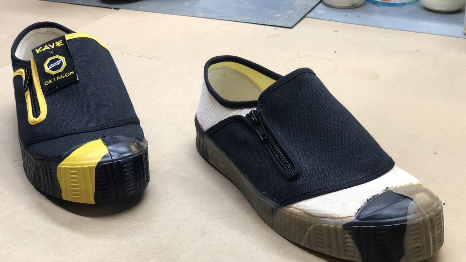Česká designérka se rozhodla začít své boty vyrábět udržitelným způsobem