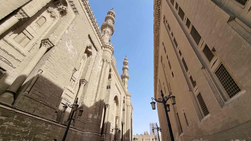 Asi nejnavštěvovanější a turisticky přístupný minaret v Káhiře je minaret mešity Ahmad ibn Túlúna