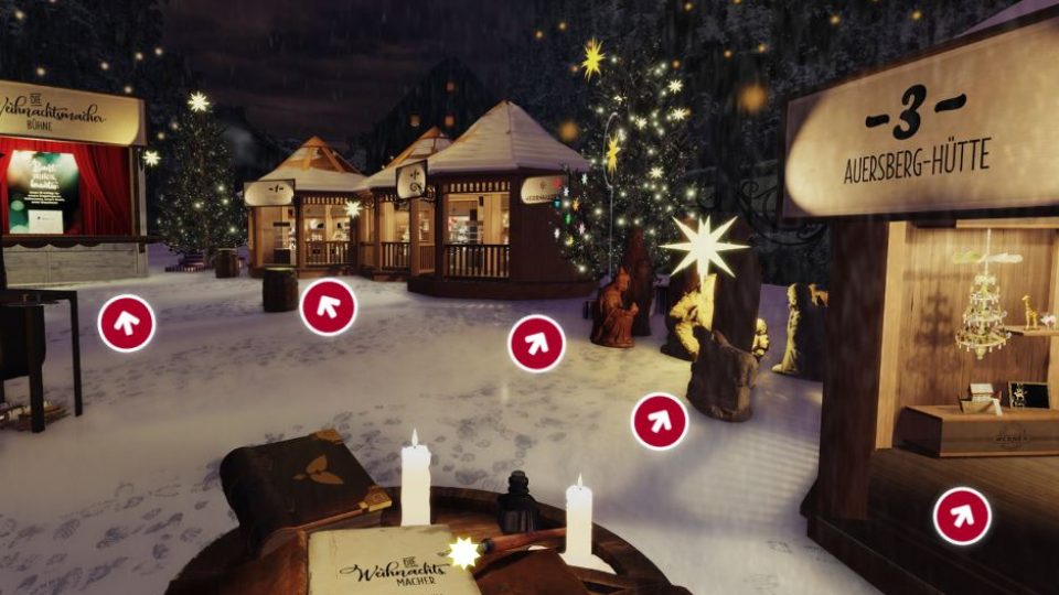 Na virtuálním vánočním trhu je vidět zasněžené seiffenské náměstí s malými stánky. Šipky označují směr: betlém, vánoční strom nebo kniha návštěv
