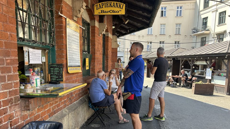 Ve všední den Okrąglak hosty obslouží snadno, fronty se dělají hlavně o víkendu večer