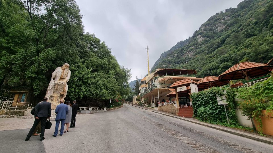 Obří krasová jeskyně Džaíta, jeden z finalistů ankety o nových sedm divů světa z Libanonu, se do nejužšího kola nakonec nedostala