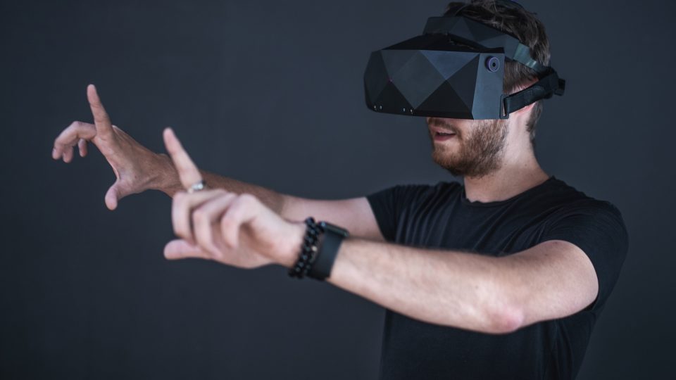 Brýle XTAL pro virtuální realitu byly navrženy především pro profesionální použití.