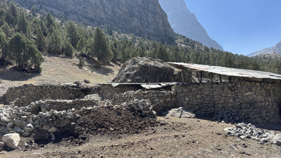 Pirjamův kišlak ve Fanských horách