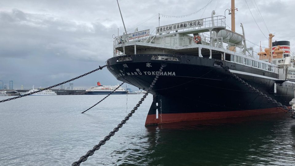 V jokohamském přístavu čekali na evakuační loď čeští legionáři, kteří se vraceli z Velké války