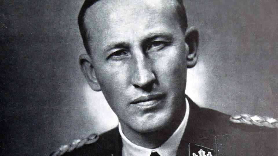SS-Gruppenführer a generál policie Reinhard Tristan Eugen Heydrich (1904-1942), šéf Hlavního říšského bezpečnostního úřadu (RSHA) a od 27. září 1941 zastupující říšský protektor v Čechách a na Moravě
