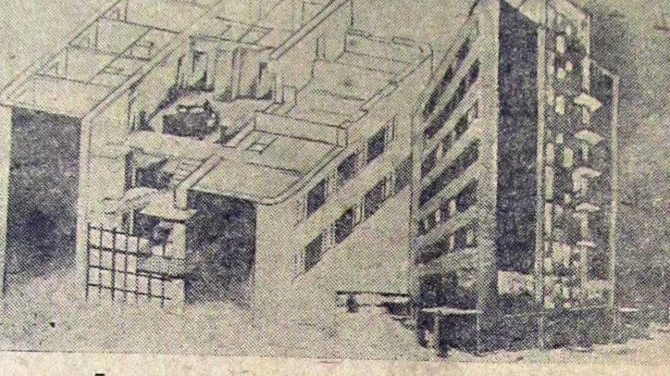 Dům stavělo družstvo Trud v letech 1930 až 1932 podle originálního projektu moskevského architekta profesora Olega Alexejeviče Vutkeho
