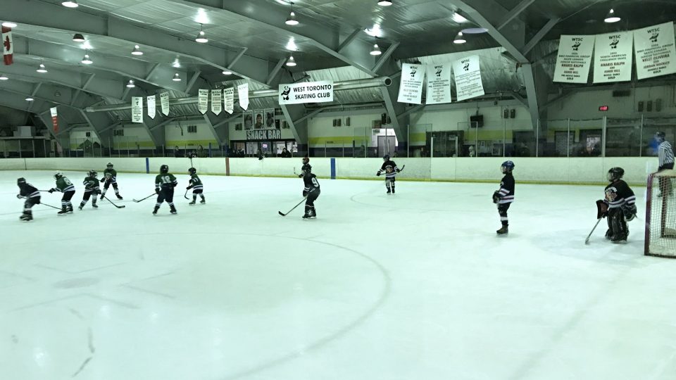 V hokejem posedlém Torontu se každý den hraje spousta amatérských zápasů