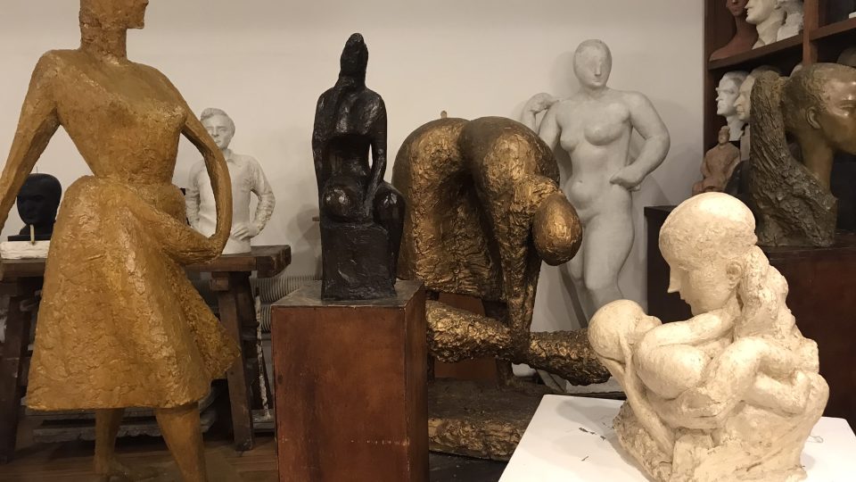 Plastiky francouzské sochařky Chany Orloff