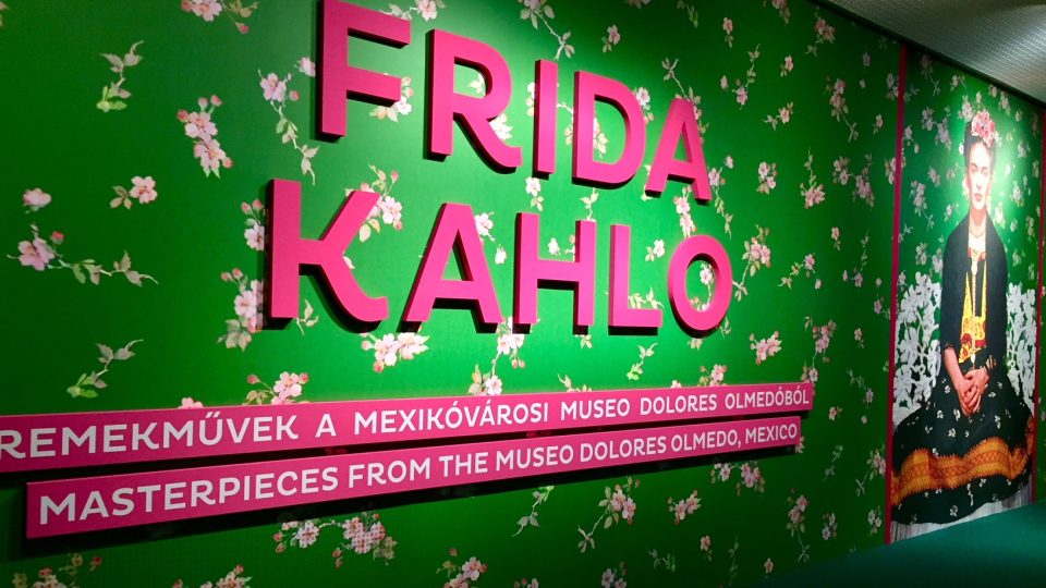 Generální ředitel Maďarské národní galerie předpovídá výstavě Fridy Kahlo veliký úspěch.