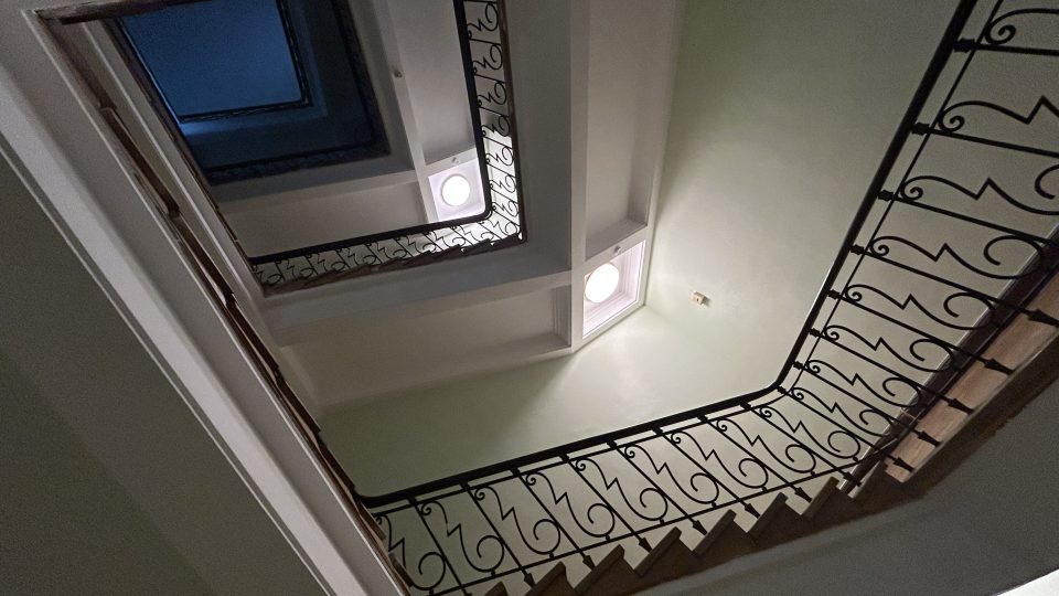 Detail konstrukce schodiště | foto: Kateřina Havlíková, Český rozhlas Detail konstrukce schodiště