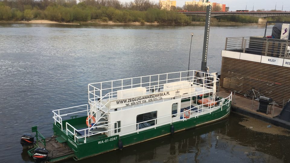 Menší plavidlo jménem Werner na řeku může vyplout i při velmi nízkém stavu vody