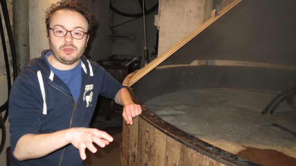Průvodce Flosh vysvětluje tisíciletou metodu vaření spontánně kvašených piv.