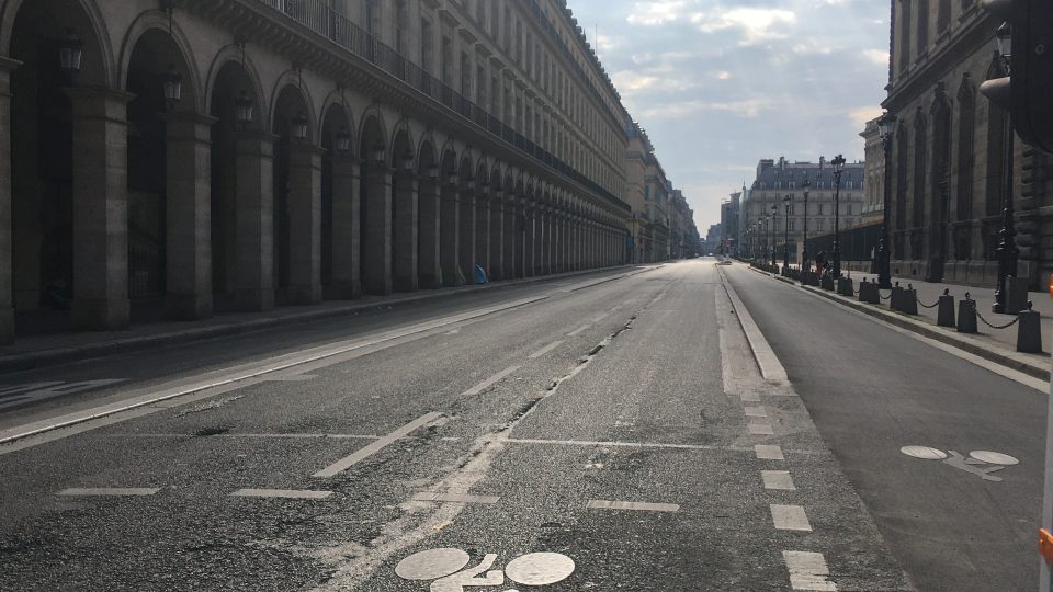 Máte-li štěstí a nacházíte se v Paříži, můžete ji celou bezpečně projet na kole