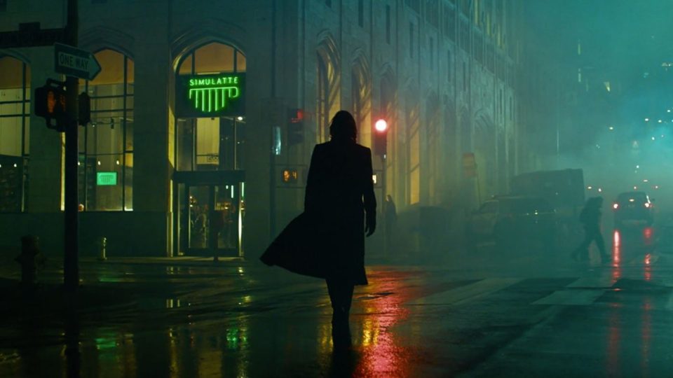 Keanu Reeves v traileru na snímek Matrix Resurrections