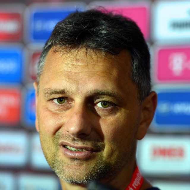 Antonín Plachý se v pořadu Na place rozpovídal nejen o výchově mladých fotbalistů,  ale i o tělocviku na školách | foto: Pavel Mazáč / CNC / Profimedia