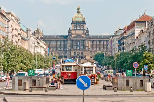 Václavské náměstí a budova Národního muzea v Praze | foto: Khalil Baalbaki,  Český rozhlas