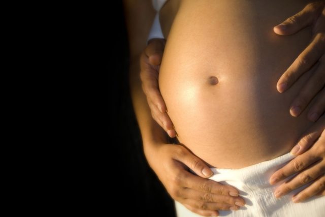 Těhotenství  (ilustrační foto) | foto: Stock Exchange,  Benjamin Earwicker