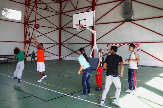 Do basketbalového kroužku chodí děti od 6 do 15 let | foto: Robert Mikoláš