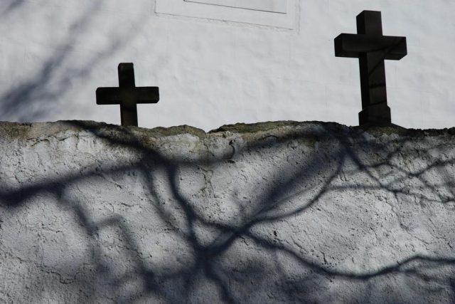 Hřbitov,  kříže | foto: Tomáš Vodňanský,  Český rozhlas